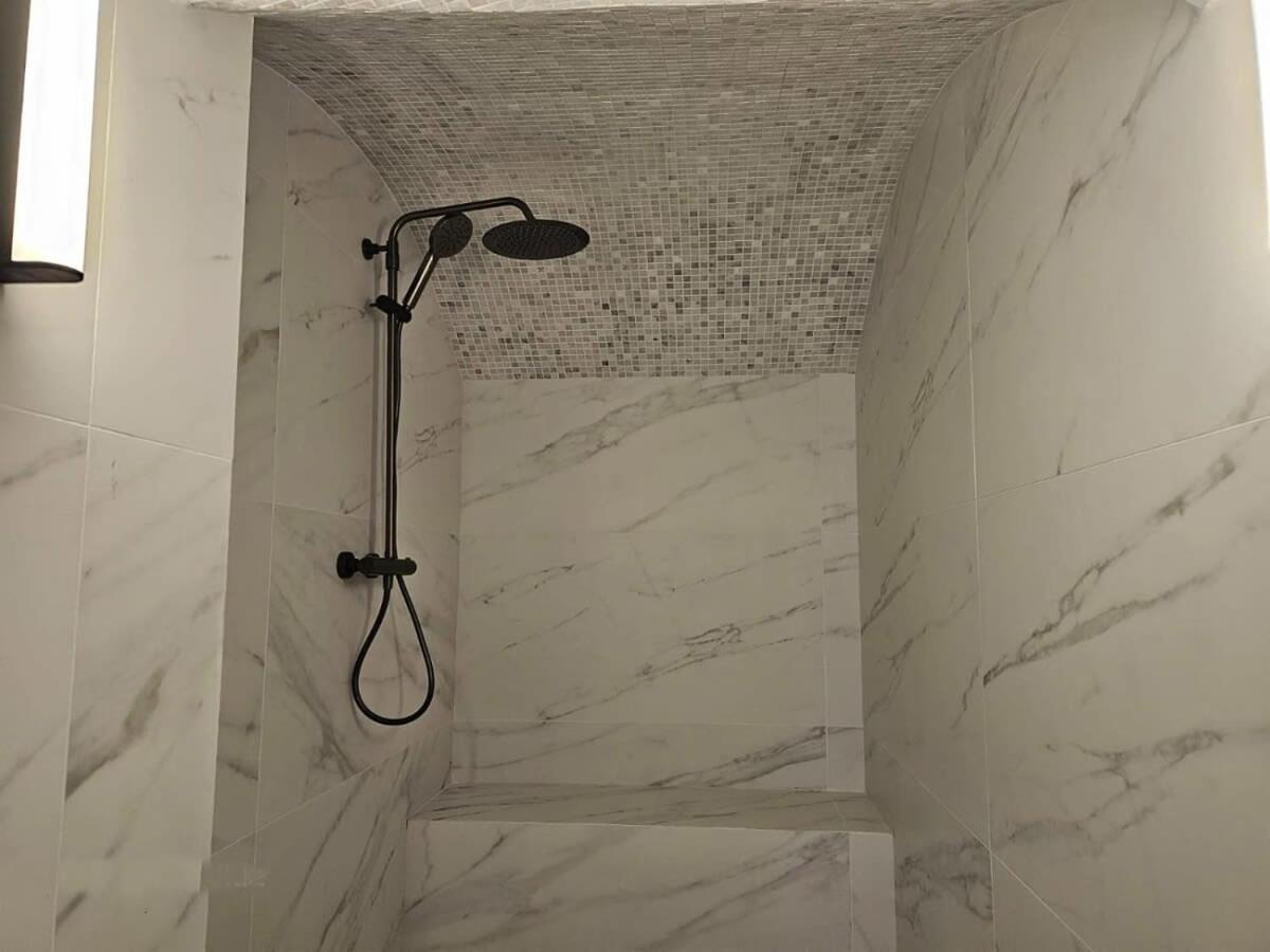 Appartement Familiale Sauna Paris 10 - 8P - Flat-Guest Bagian luar foto